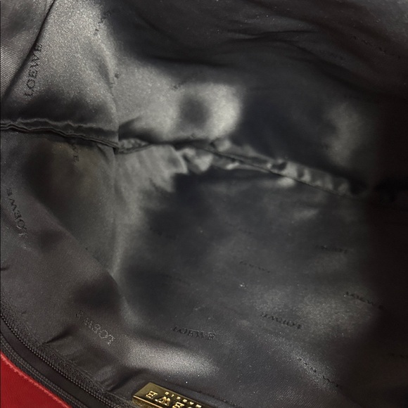 Loewe Bold Red Lambskin Tote Bag - Picture 9 of 13